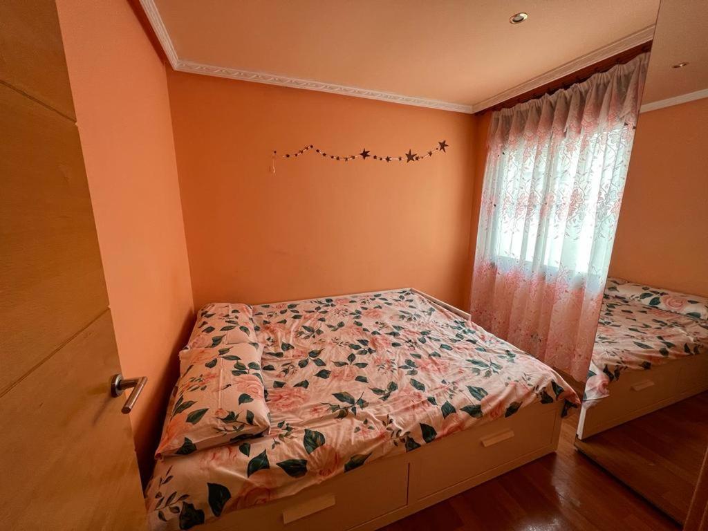 Apartamento D'Antoni Gaudi Apartment Vilaseca de Solcina Exterior foto